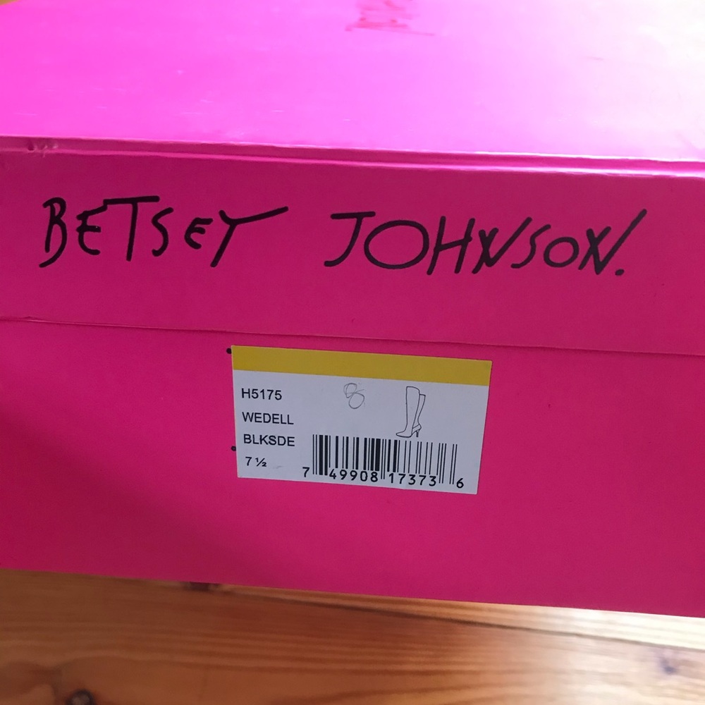 Betsey Johnson Black Knee-high Boots, EUC, 7.5 - Picture 16 of 16
